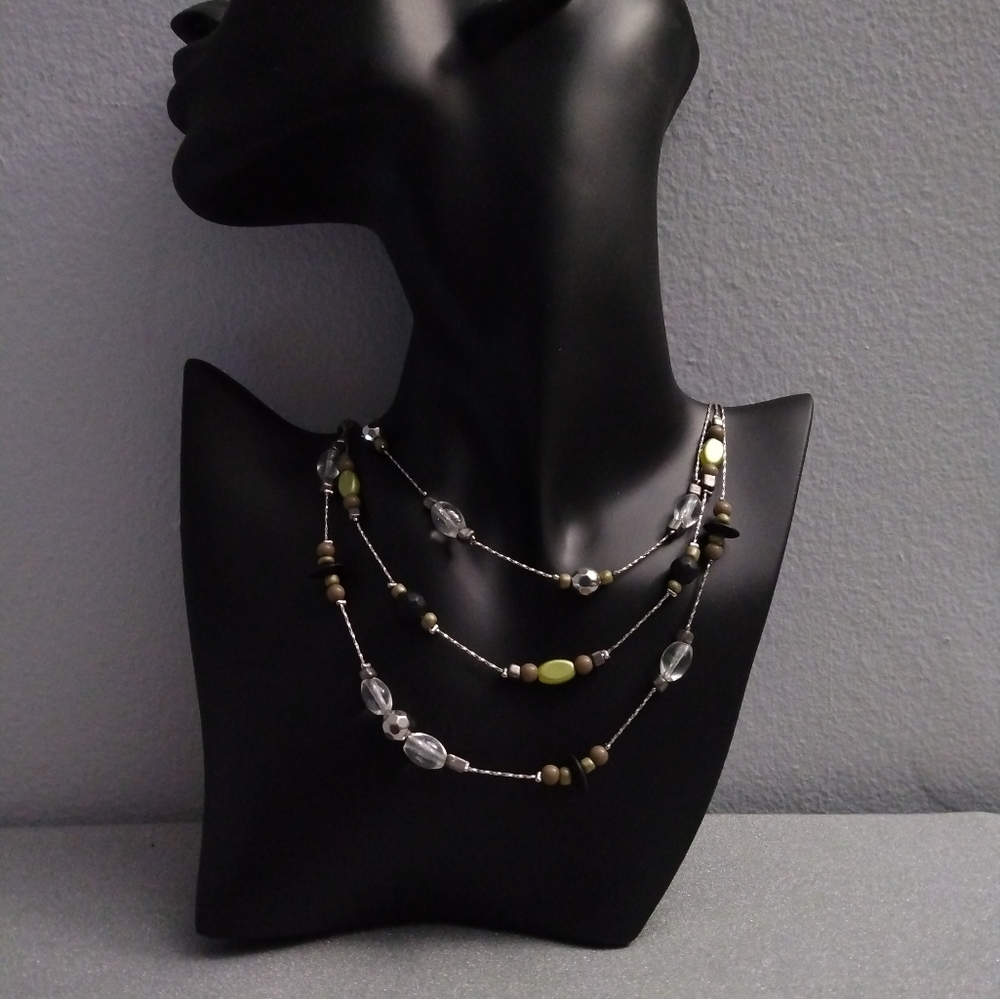 New CJ BANKS NECKLACE